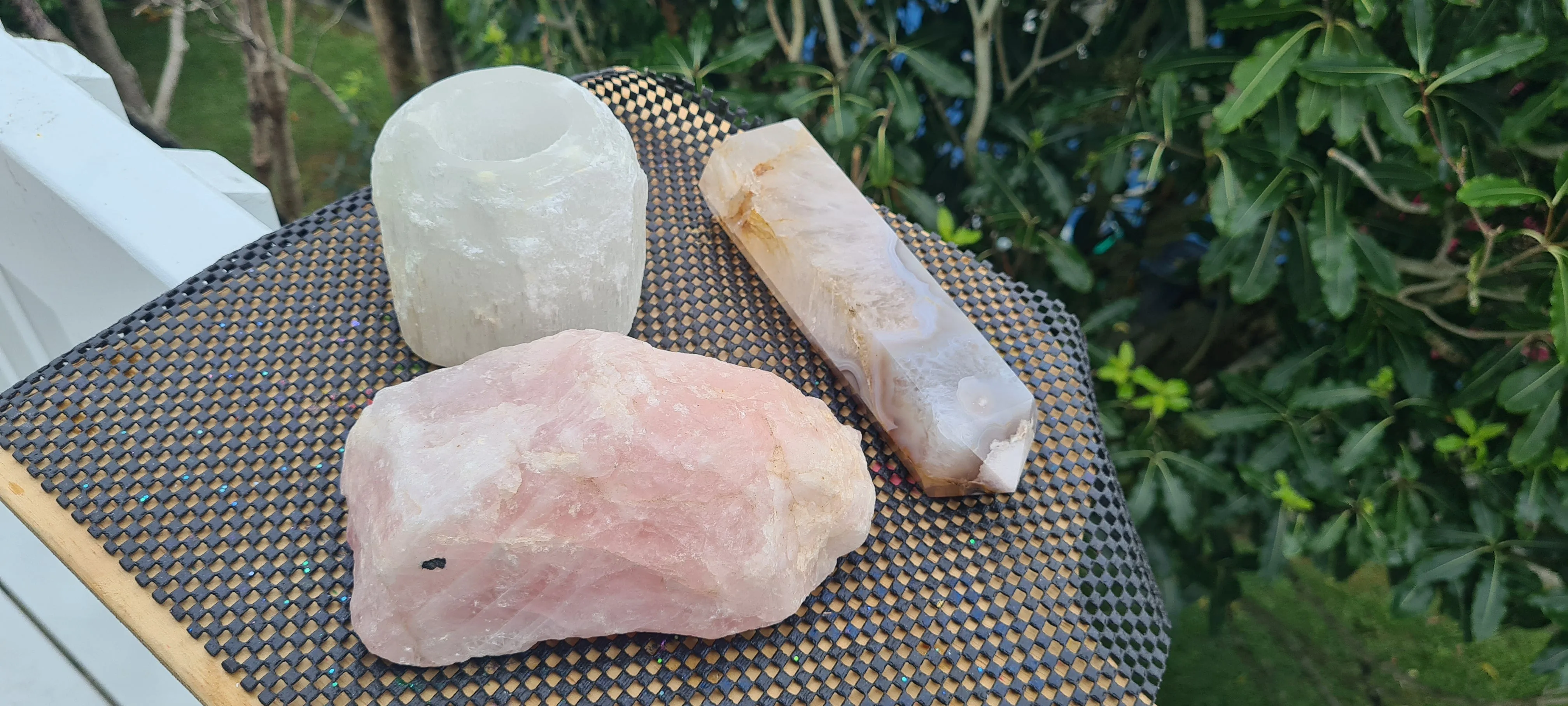 AGATE TOWER