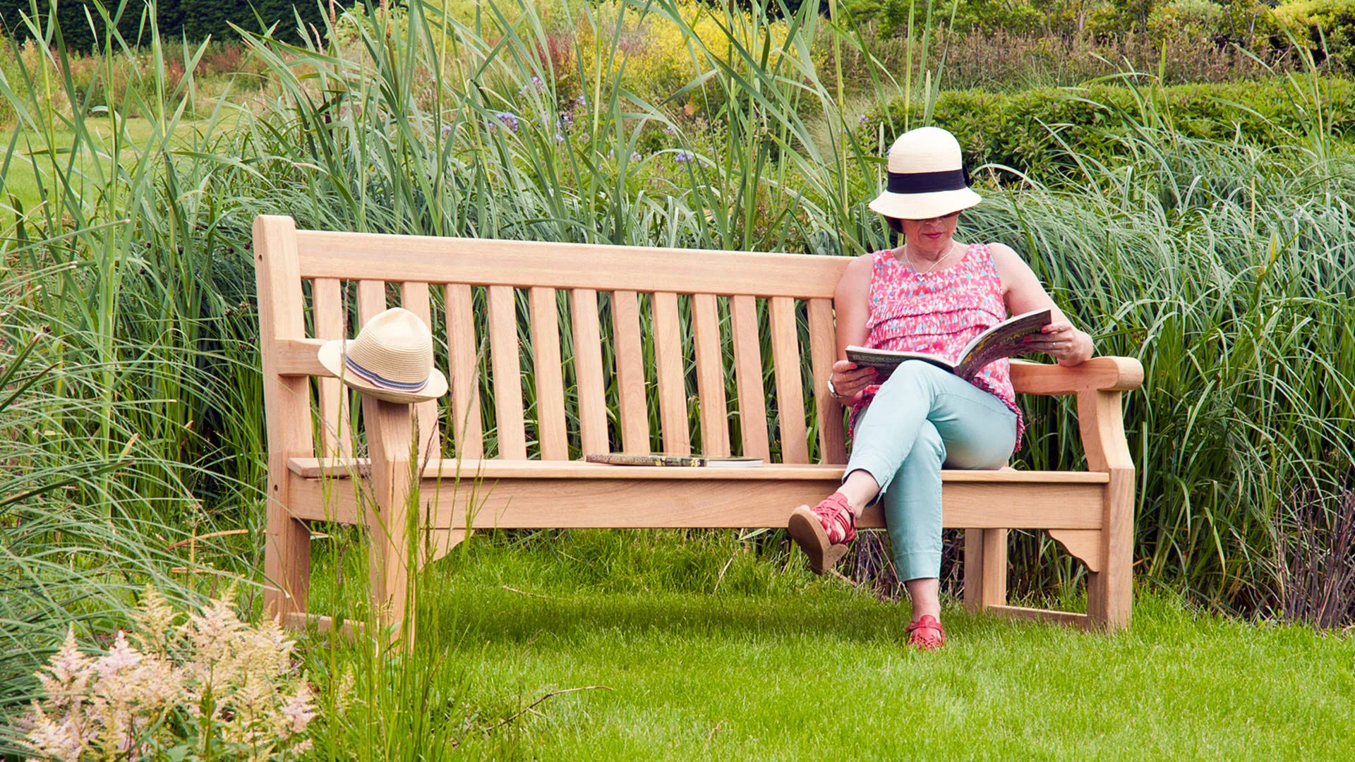 Alexander Rose Roble Park Bench 6ft