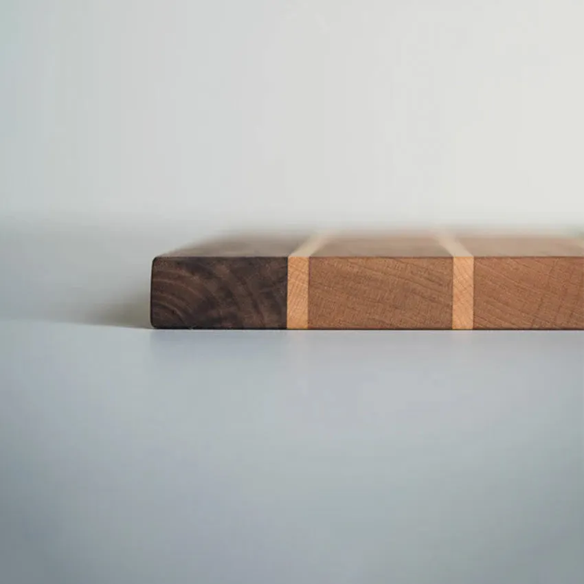 Arbol Cuisine | Garlic Cutting Board