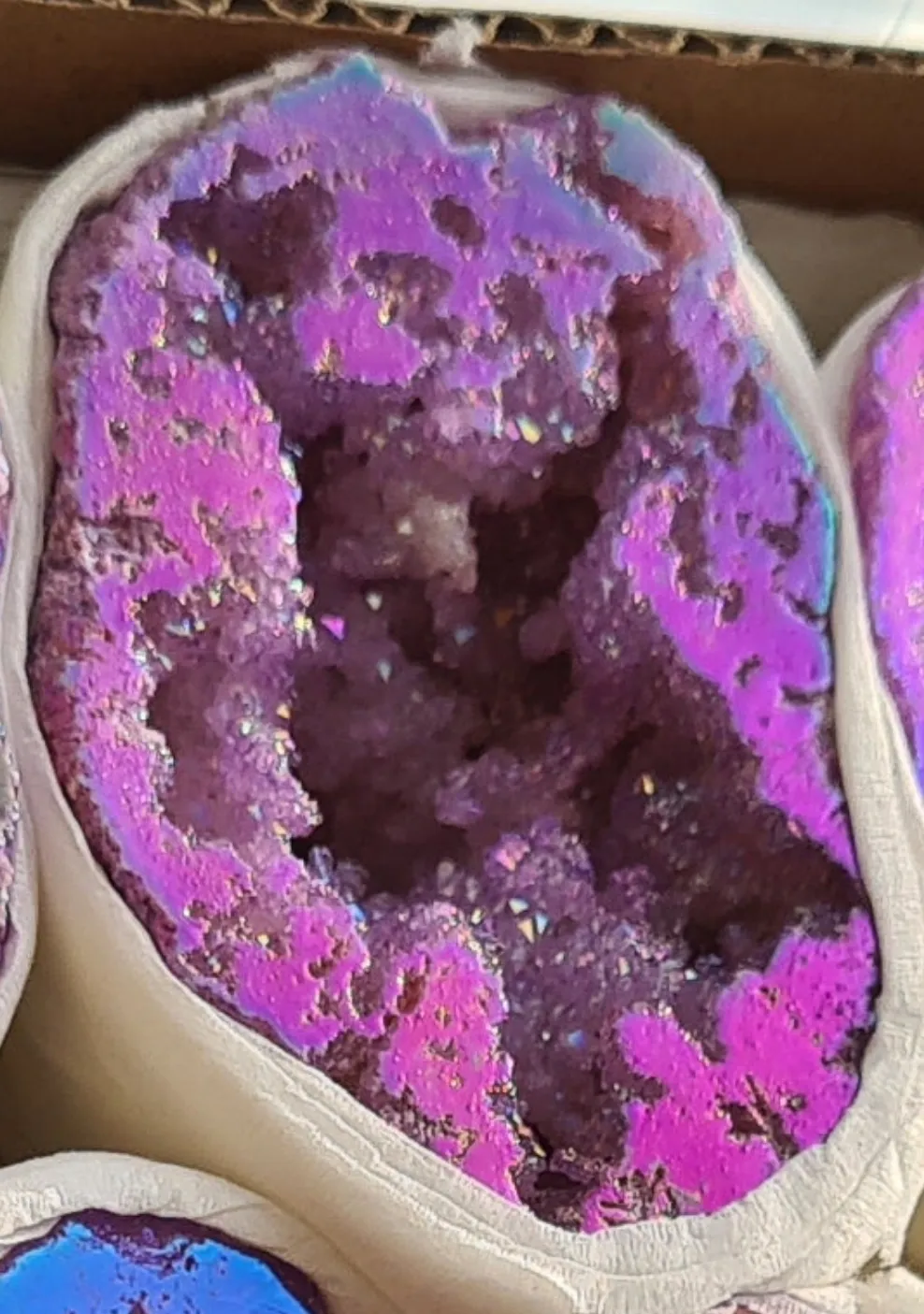 AURA QUARTZ GEODES