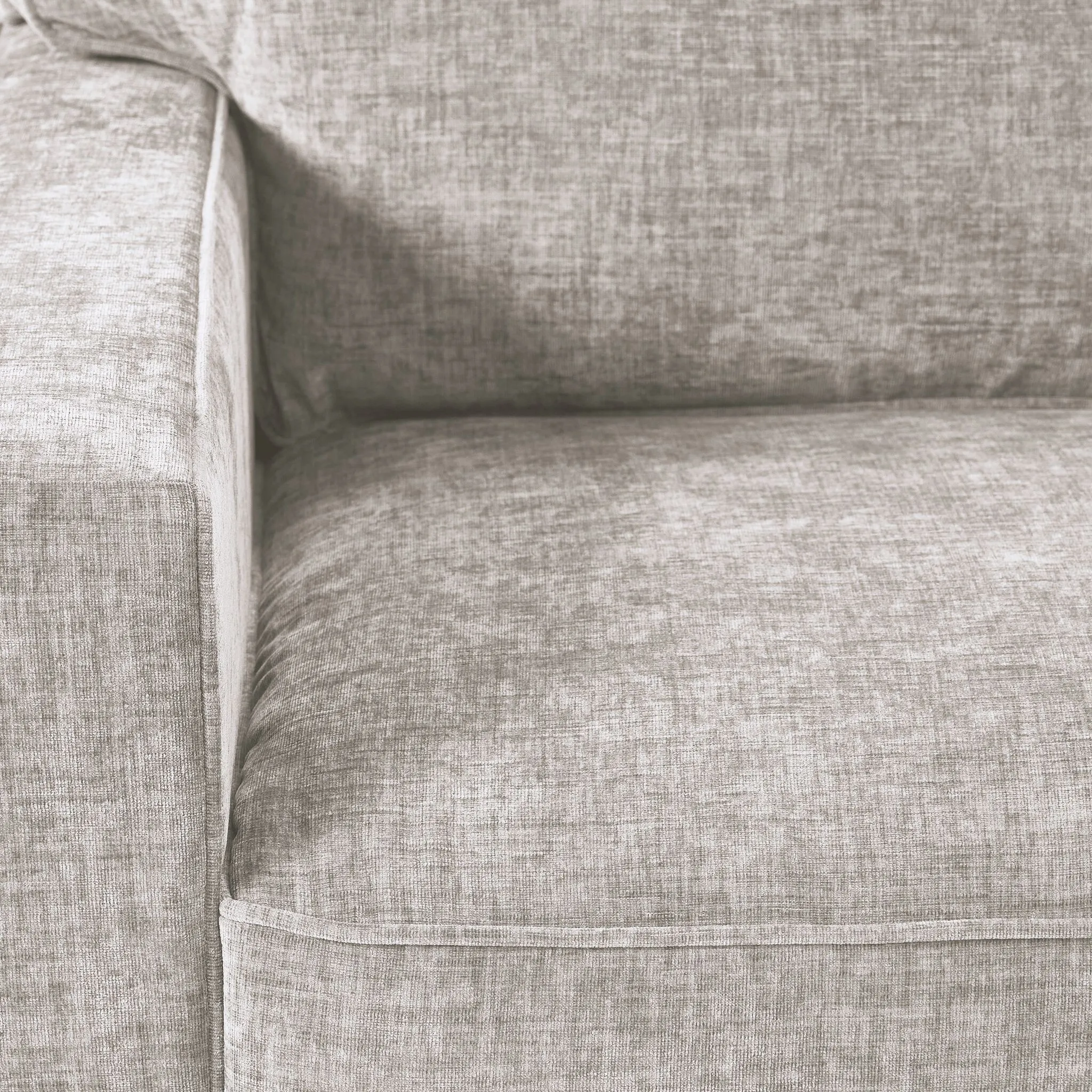 Charlotte 4-Piece Sectional with Right-Facing Chaise - Air