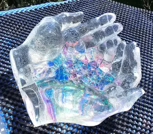 HANDMADE CUPPED HANDS DISH