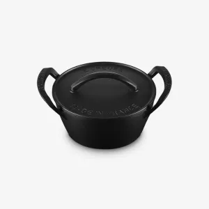 Le Creuset. | Alpine Outdoor Collection Round Dutch Oven
