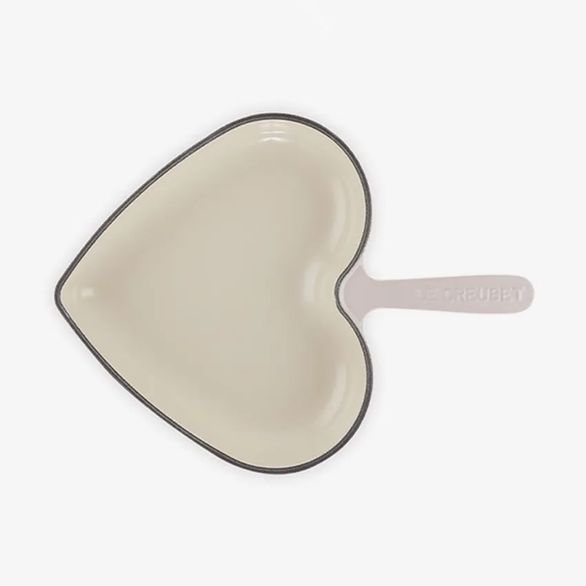 Le Creuset | Classic Cast Iron Heart Skillet