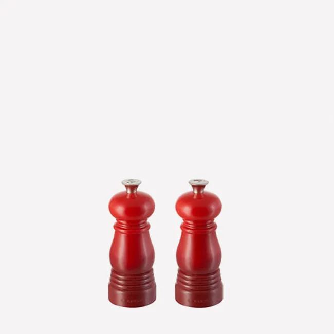 Le Creuset | Salt & Pepper Mill Set