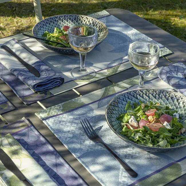 Le Jacquard Franais | Arrire-Pays Coated Placemat - Blue
