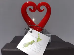 MINI RED  GLASS HEART FIGURINE