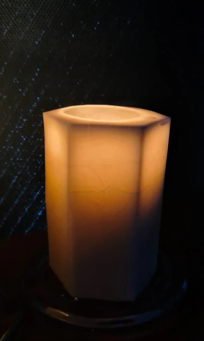 NEW PILLAR CANDLES