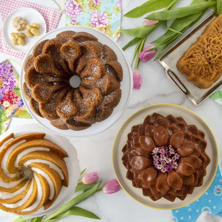 Nordicware | 10-Cup Blossom Bundt Cake Pan