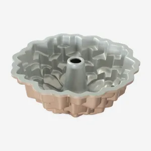 Nordicware | 10-Cup Blossom Bundt Cake Pan