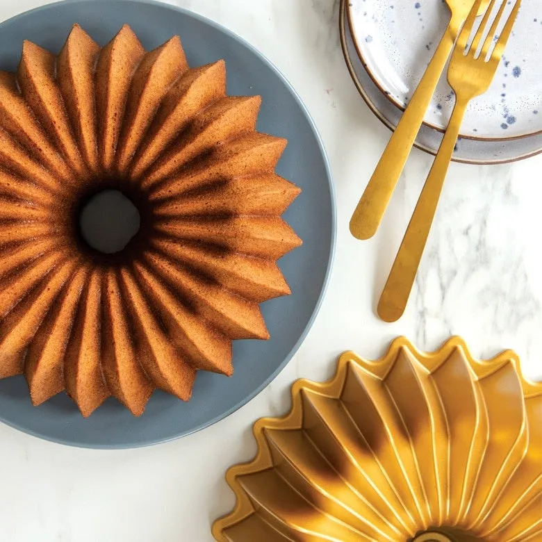 Nordicware | Brilliance Bundt Pan - 10 cups