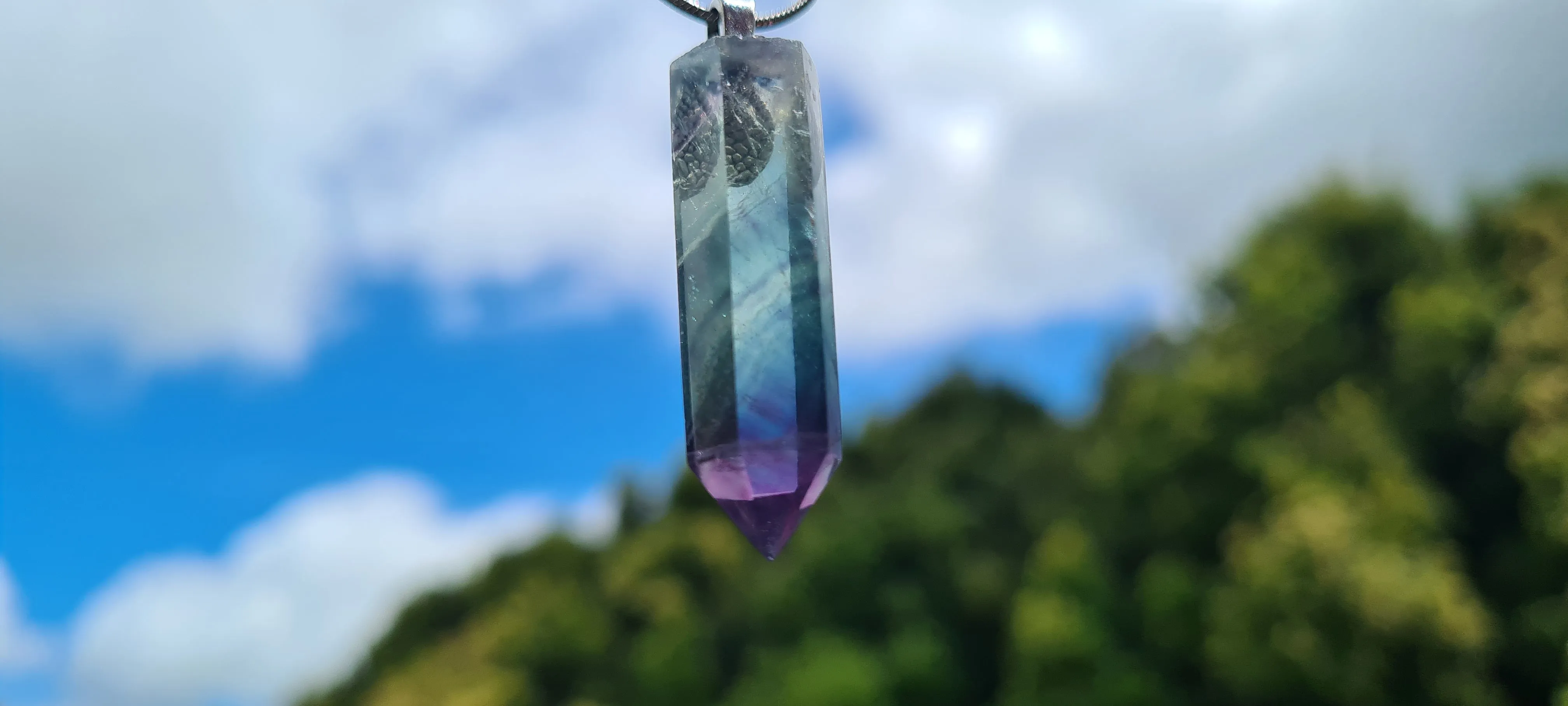 RAINBOW FLOURITE POINT NECKLACE