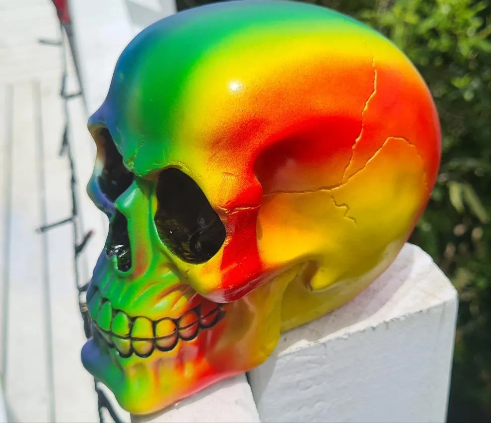 RAINBOW SKULL LAMP