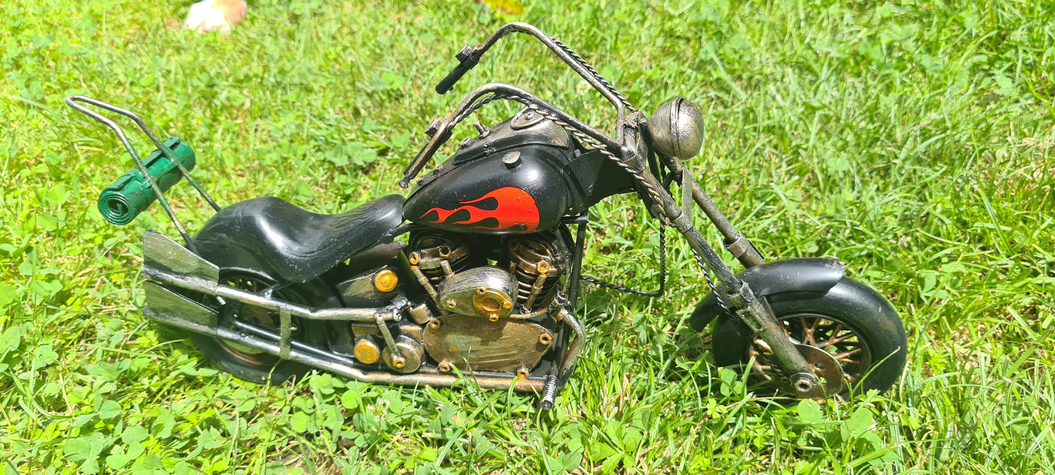 RED BLACK FLAMES MOTORCYCLE