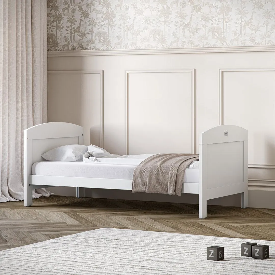 Silver Cross Valencia Cot Bed - Ash White
