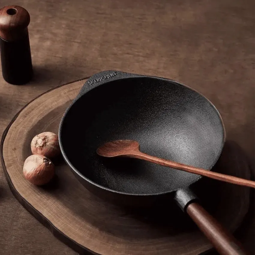 Skeppshult | Wok With Walnut Handle