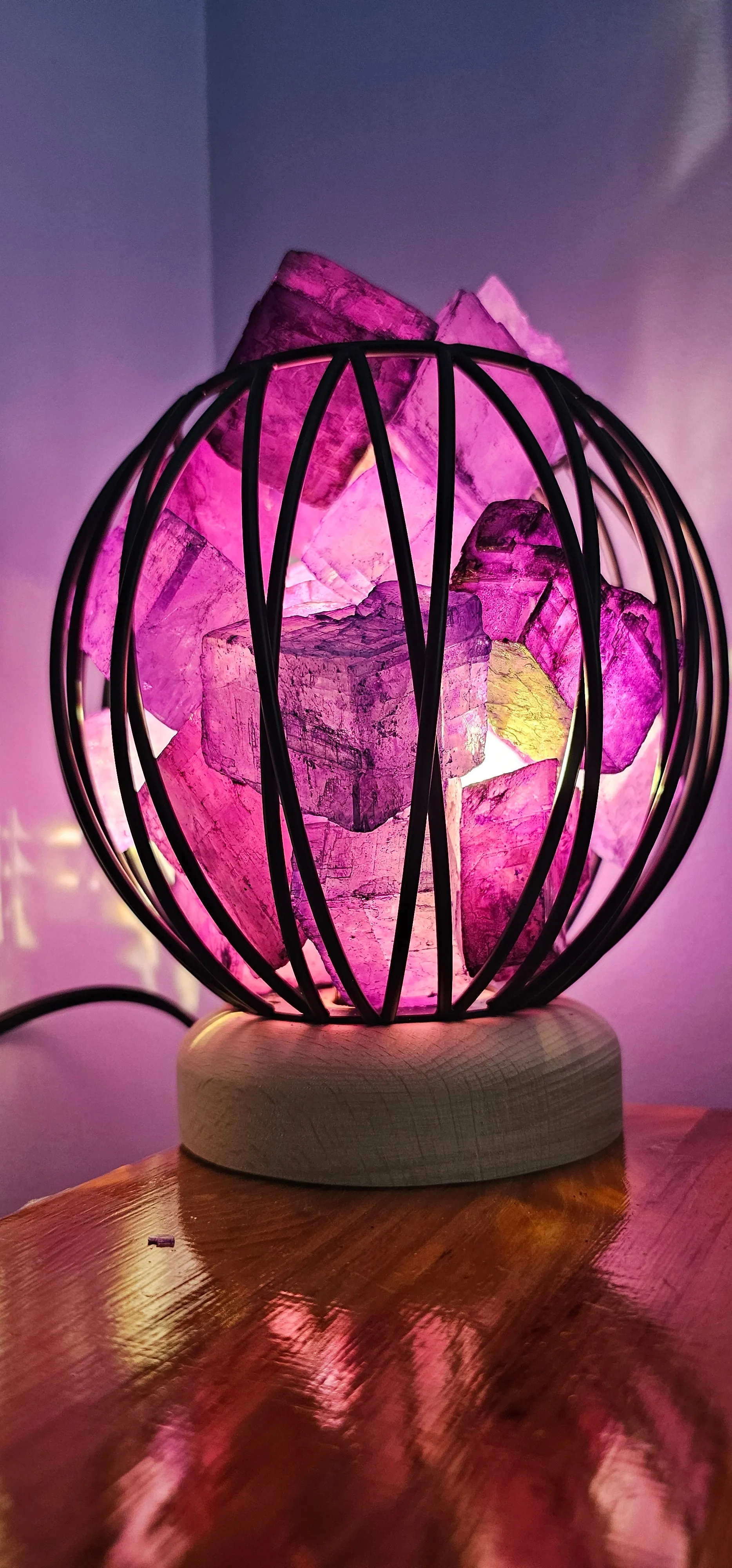 STUNNING DYED CLEAR QUARTZ IN AMETHYST COLOUR TONES CRYSTAL  CAGE LAMP no2