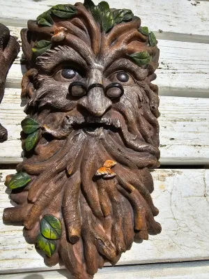 TREE MAN WITH GLASSES HANGING PLANT POT