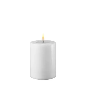 UBL LED Candle 7.5 x 10cm