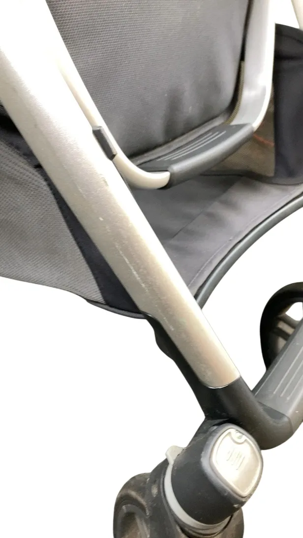 UPPAbaby VISTA V2 Stroller, 2020, Jordan (Charcoal Melange)