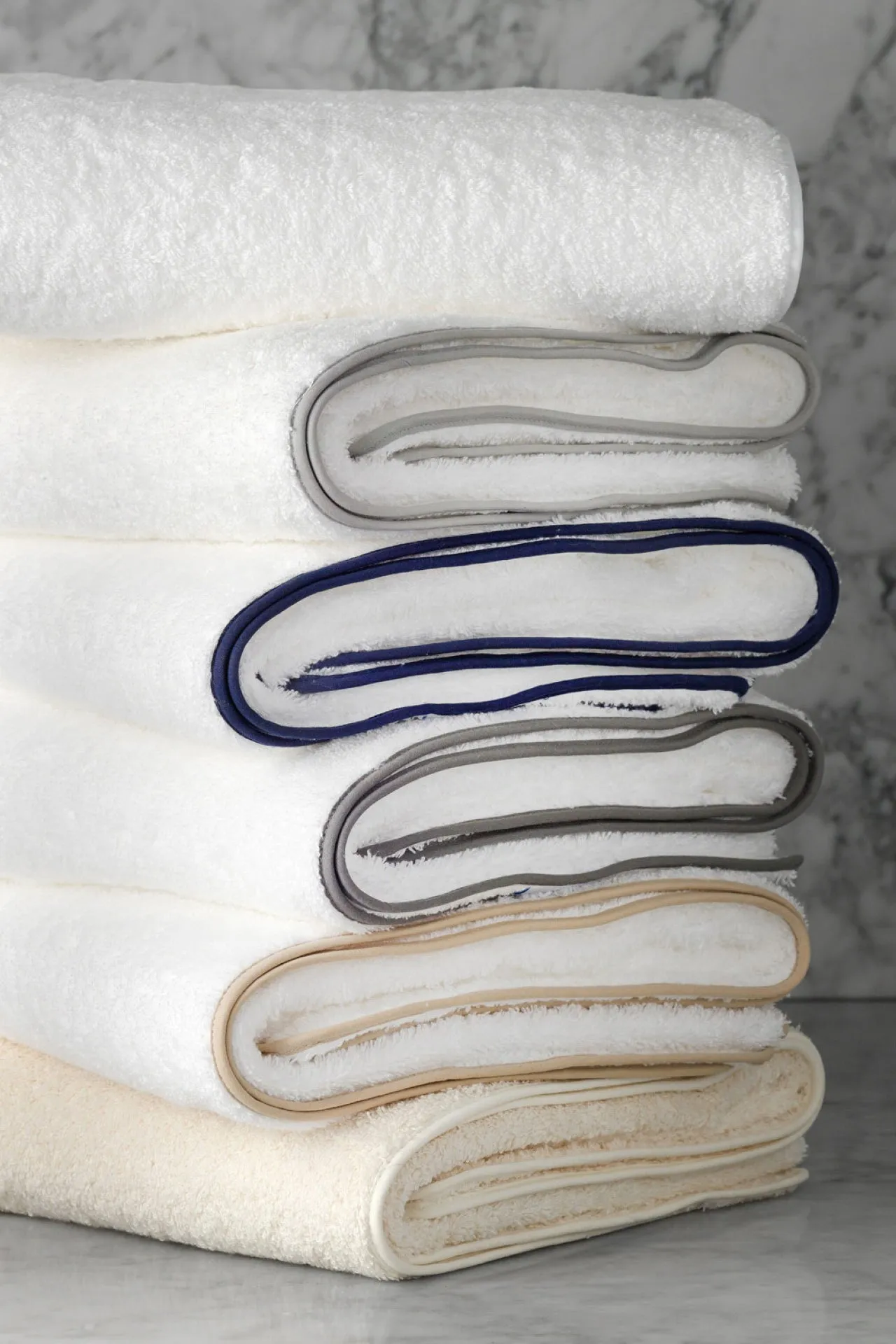 White Cairo Bath Towel