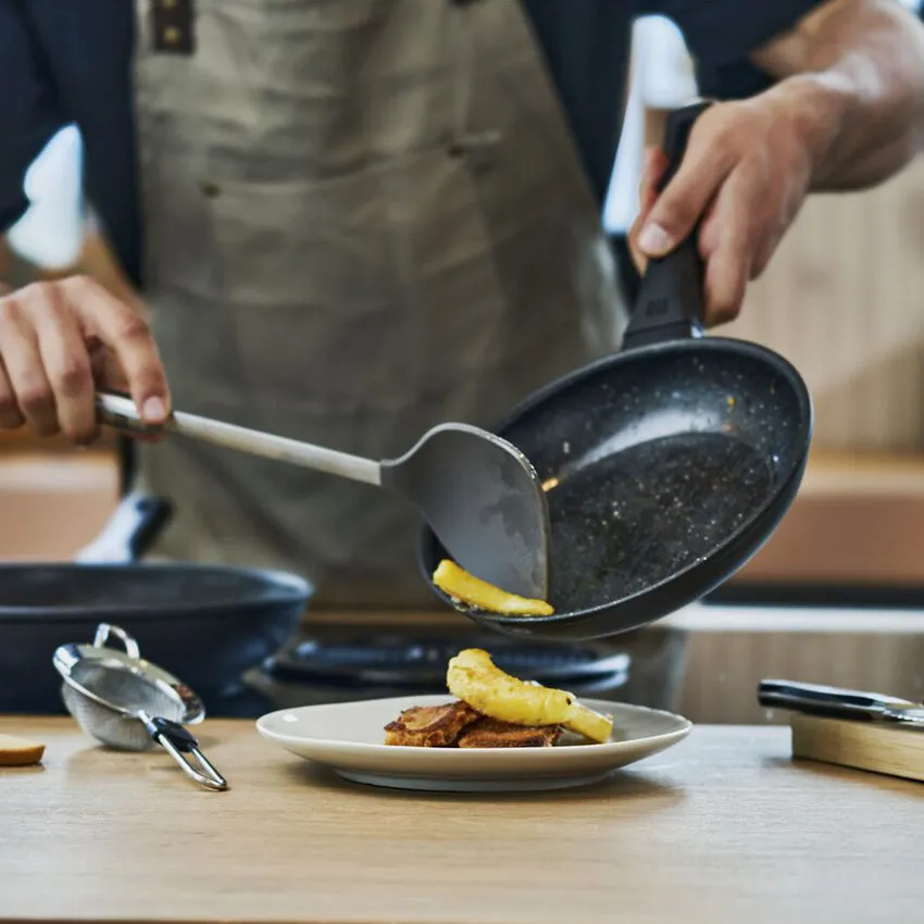 Zwilling | Pro Silver Silicone Wok Turner